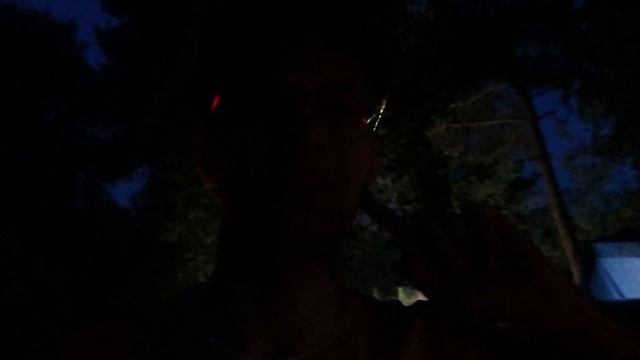 Кемпинг изнутри ?? Попали в шторм, улетела палатка ? Что едим? Обзор на ПАЛАТКУ - ТУАЛЕТ смотреть онлайн