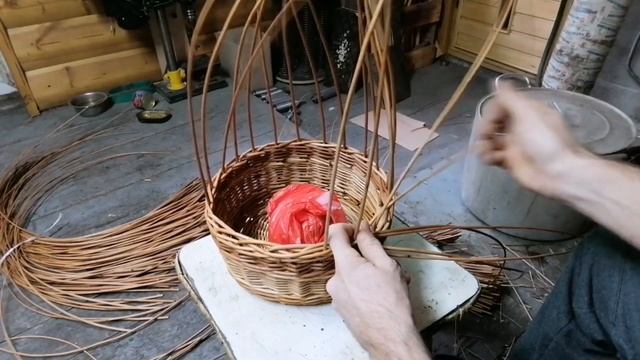 корзинка подарочная на 23 февраля