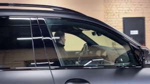 BMW X7 - бронирование кузова и фар полиуретановой пленкой, замена накладок на зеркалах