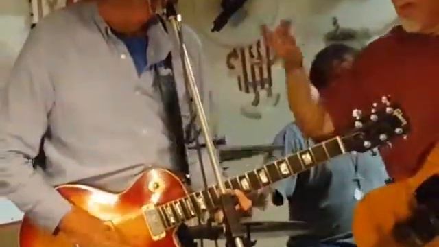 Li'l Wing Standard popularized by Jimi Hendrix: Lead played on a 1972 Gibson Les Paul Deluxe смотреть онлайн