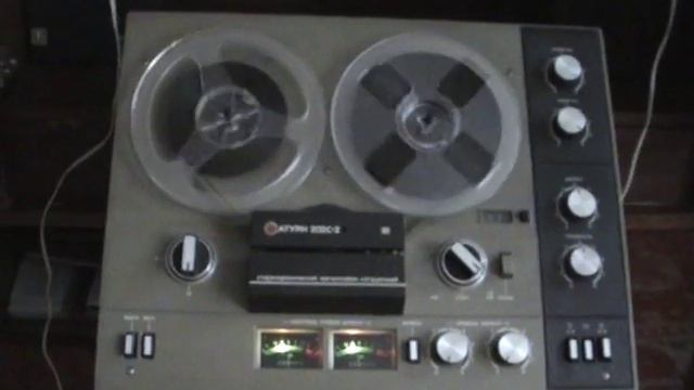 катушечный магнитофон САТУРН 202С-2, сделано в СССР смотреть онлайн