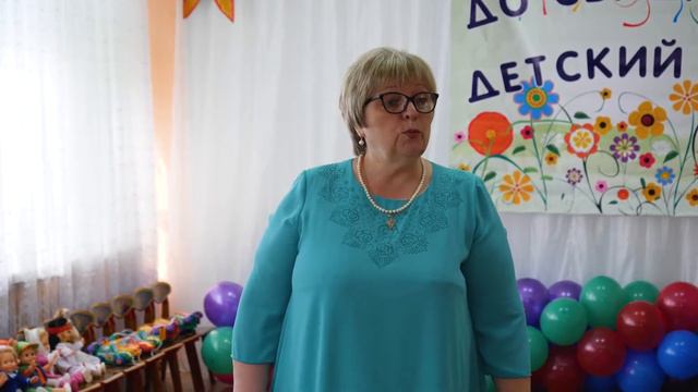 Выпускной утренник в Новом Быту смотреть онлайн