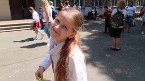 VLOG Мы сумашедшие родители Подарок для Киры Я сверлю сандали