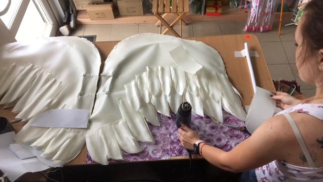 Крылья из изолона своими руками. Бесплатный мастер класс смотреть онлайн