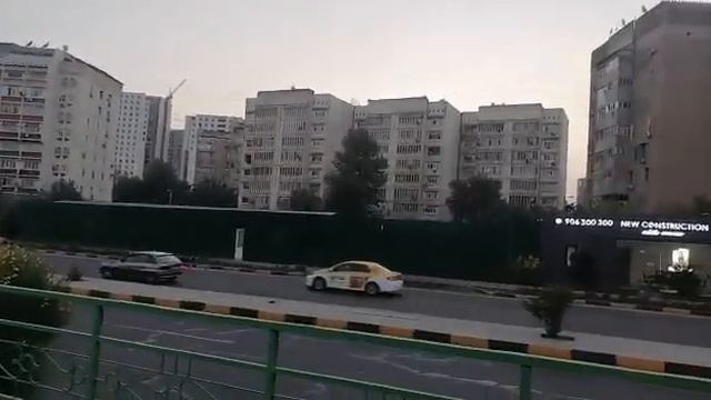 Душанбе река / Новостройки по набережной Душанбе реки / Вечерняя вело прогулка смотреть онлайн