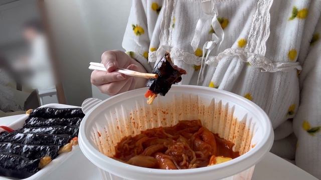volg l 매콤어묵김밥, 청년피자(허니비)🍕, 꼬마김밥, 불짜장면, 김치파스타🍝 먹방