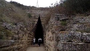 Крым, Керчь, Царский курган внутри