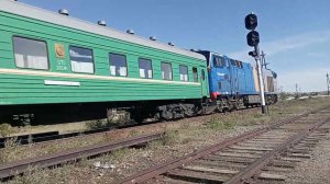 ТЭП33А-0027 скоростным поездом Новосибирск-Бишкек