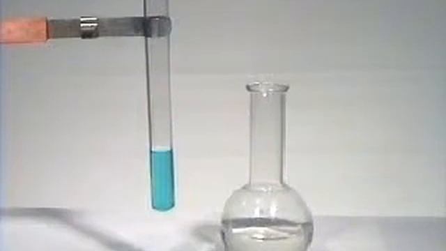 Осаждение меди из сульфата меди. Сульфат меди и железо реакция. Сульфат меди и пероксид водорода. Медь сернокислая опыты для детей. Сульфид железа(II)-меди(II).