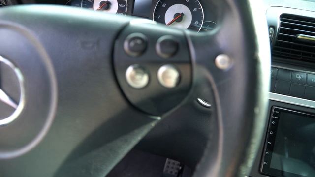 Everything Wrong With My 2005 C55 AMG смотреть онлайн