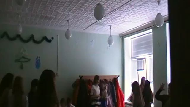 Новый год в школе номер 2! смотреть онлайн