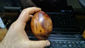 Колумбово яйцо. Или волчок, выточенный на токарном станке.