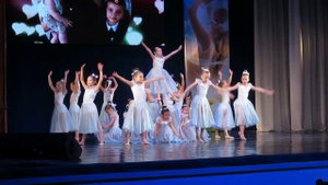 Танец "Мама". Группа "Сказка". Ансамбль "Огоньки". Концерт "День матери".  23.11.2019.