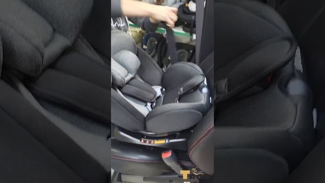 Автокресло Tron Wells смотреть онлайн