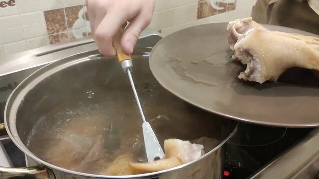 Маринованные УШКИ по-корейски рецепт. Бюджетный ДЕЛИКАТЕС!!! Готовит Никита Сергеевич