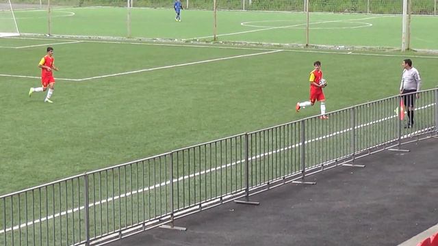 Футбол.Юность2002-Эльхотово 4:0 2тайм 7.06.15г смотреть онлайн