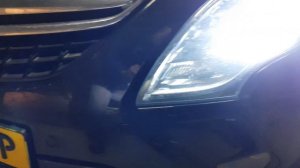 Opel Zafira Tourer HIR2 Halogen vs Philips LED upgrade