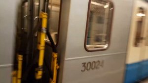 81 760/761 ока на станции Свиблово, посадки нет