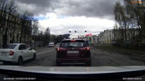 Поездка на речной вокзал Ярославля на машине, май 2021г.