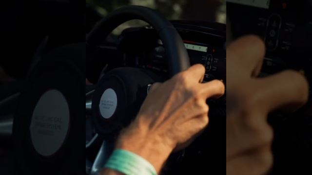 NEW McLaren ELVA Full Speed Launch At TARGA CLUB! смотреть онлайн