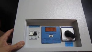 Почему срабатывает защитный автомат на стабилизаторе напряжения?