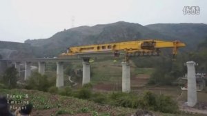 Монтаж пролетного строения шлюзовым краном