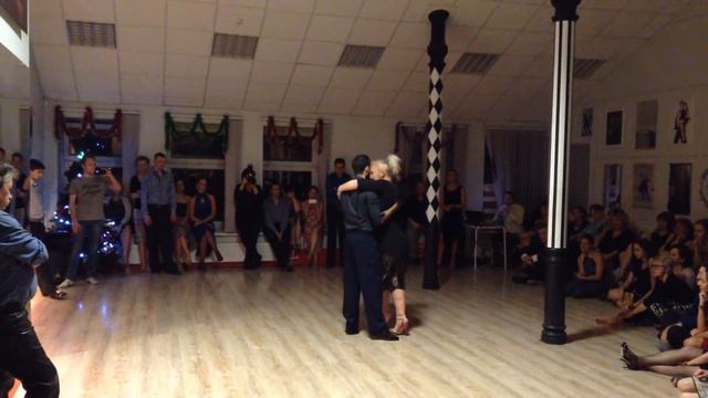 День рождения Эдиссы смотреть онлайн