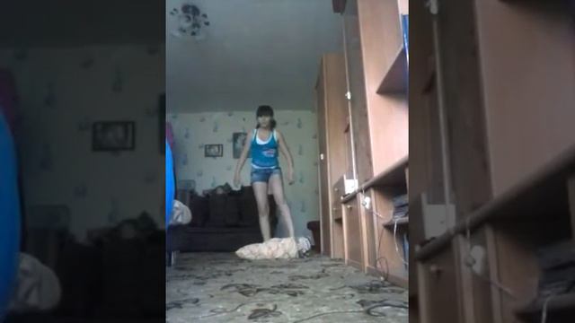 ВЫШЕ НОГИ ОТ ЗЕМЛИ 1 ЧАСТЬ(РЖАКА) смотреть онлайн