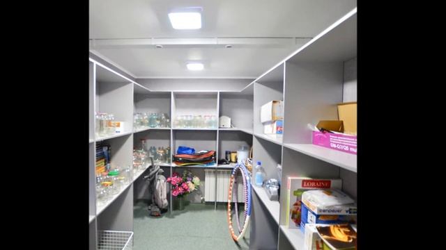 60041 Усадьба с банным комплексом и бассейном, гаражом для катера вблизи реки ГЦН смотреть онлайн