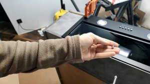 Установка кухонной вытяжки MAUNFELD THAMES 601M