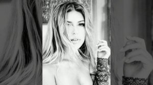 Рита Дакота - Карандаш (Live/Piano)