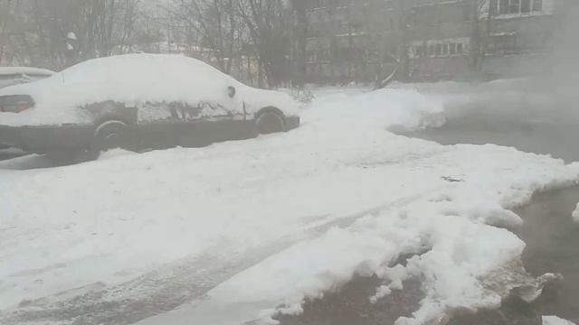 Прорвало трубу отопления 12 01 2022 ул Октябрьская смотреть онлайн