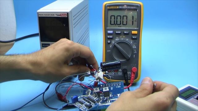 SG3525+LM358 Обратная связь по напряжению с защитой по току. смотреть онлайн