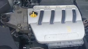 Посторонний шум в двигателе Renault Laguna 2 F4R (Решено)