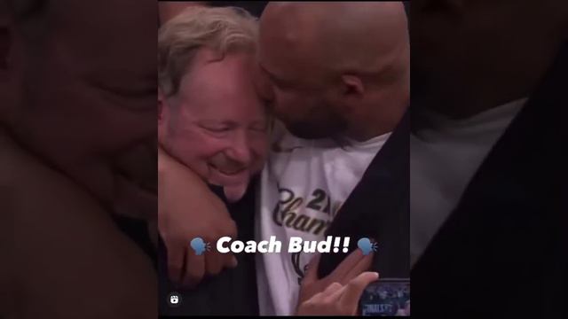 Coach Bud congrats his players(Milwaukee bucks)