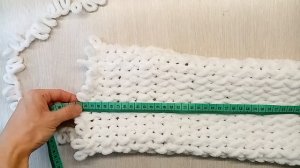 За 30 минут Как связать шарф -  снуд из пряжи Alize Puffy