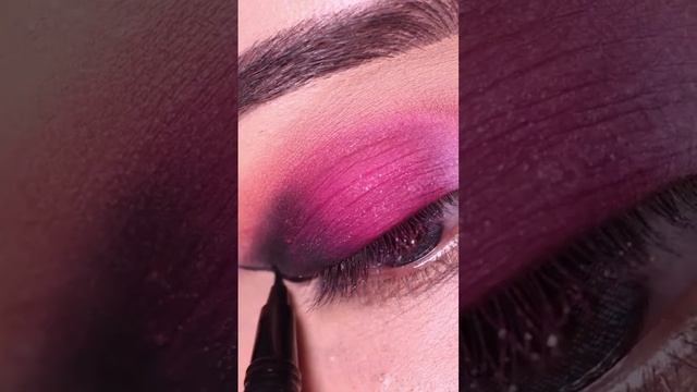 #diy#eyemakeuptutorial #diwali2023 #easy #eyeshadow #makeupartist #ytshort #bridalmakeup #trending