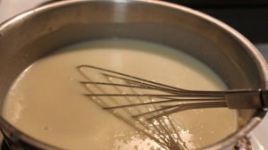 Закрытый пирог с брокколи и сыром