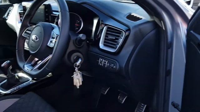 211d4363 - 2021 Kia Ceed Ceed 1.0L 23,995 смотреть онлайн