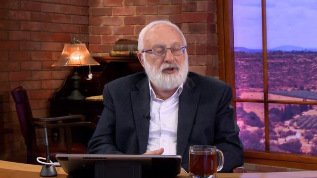 Держите рядом эту книгу. Мудрость каббалы смотреть онлайн