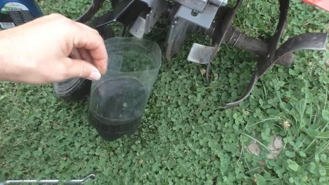Замена масла культиватора