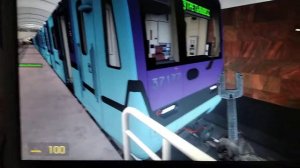 Поезд Ока Баклажан на станции Третьяковская КРЛ