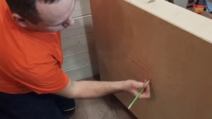 Как оформить красиво розетки в шкафу?