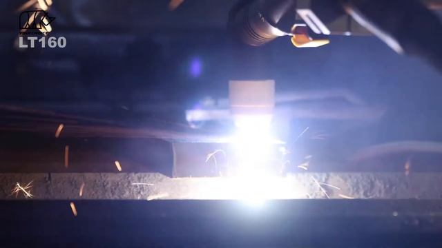 CNC inverter plasma cutting machine equipped with LT160 high-efficiency plasma cutting torch смотреть онлайн