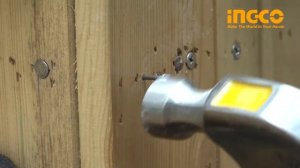 Молоток-гвоздодер 220 гр. INGCO HCH80808