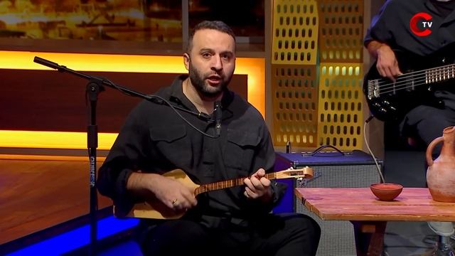 ნიკა არაბიძის შოუ - ელიბოს სიმღერა  (ჰარალალი, ჰარარალო)