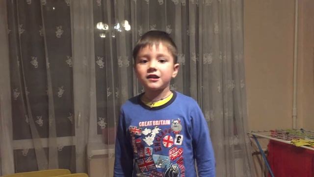 Паровоз по Рельсам Мчится - песенка от Ярика смотреть онлайн