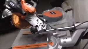 Пила торцовочная AEG PS 254 L . Первое знакомство c торцовкой.