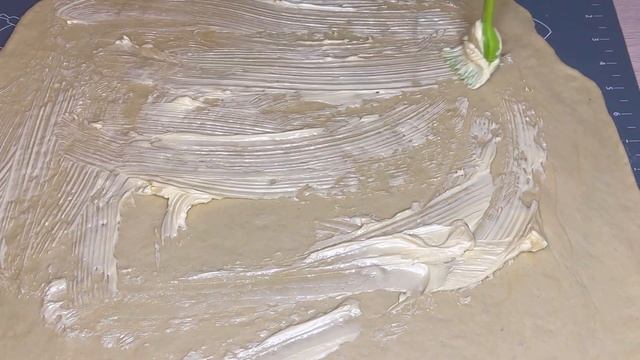 ?СУПЕР ВКУСНЫЙ,БЫСТРЕЙ рецепт СИННАБОН(ен жеңіл рецепт).#синнабон #булочкикчаю #булочкисначинкой