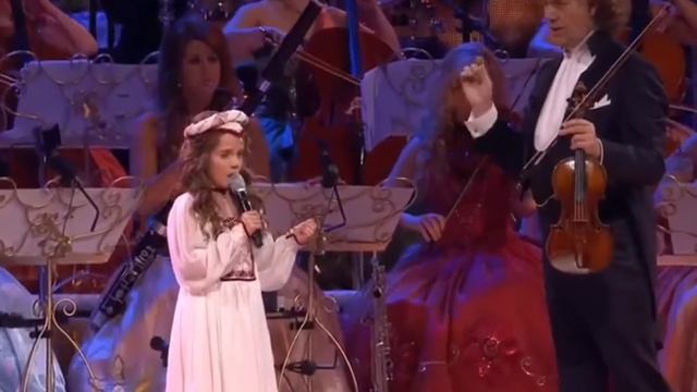 A Kid performed the Opera Arias that made the people cry | Amira Willighagen смотреть онлайн